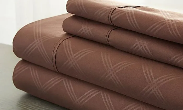 4-Piece Set: Super-Soft 1600 Series Plaid Embossed Bed Sheet