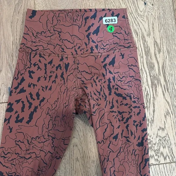 (6283) LULULEMON Align High-Rise Pant 25&quot; Sz 4 *LOVED