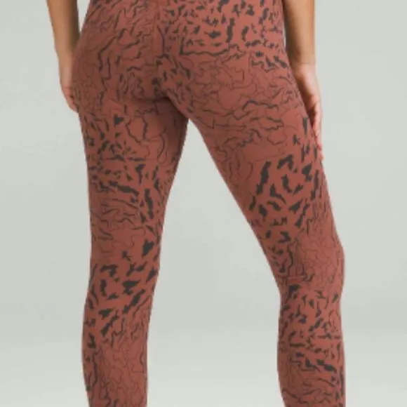 (6283) LULULEMON Align High-Rise Pant 25&quot; Sz 4 *LOVED