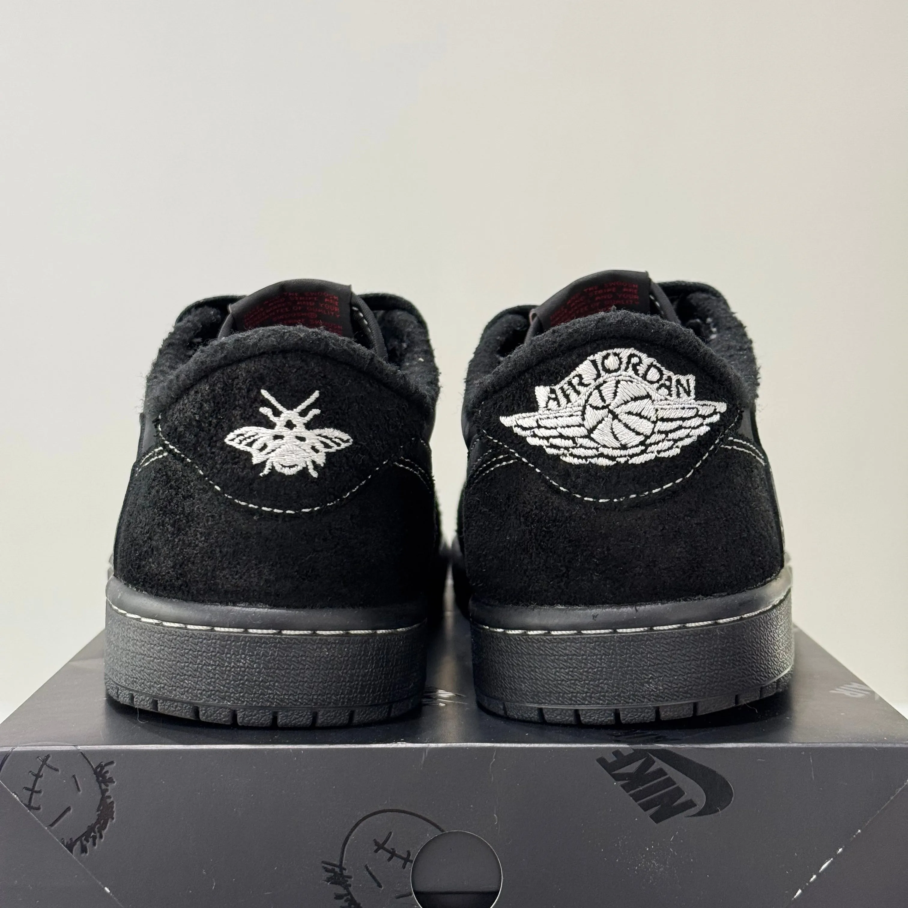 Air Jordan 1 Retro Low OG SP Travis Scott Black Phantom (42) - Usado