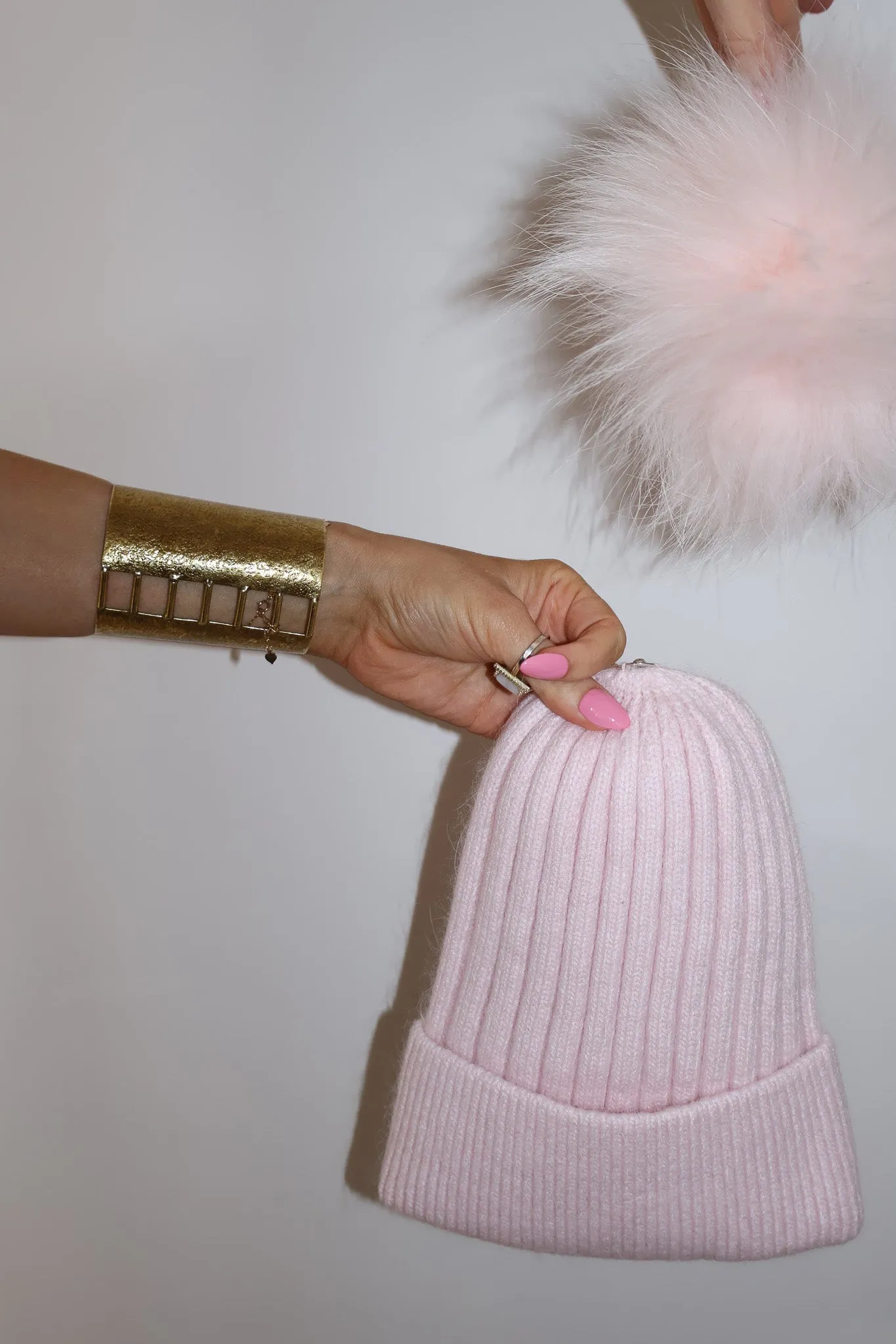 Angora Beanie Ballet