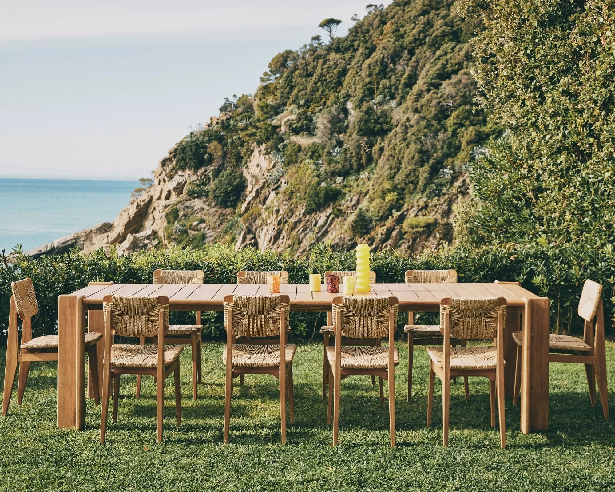Atmosfera Dining Table - 209 x 105
