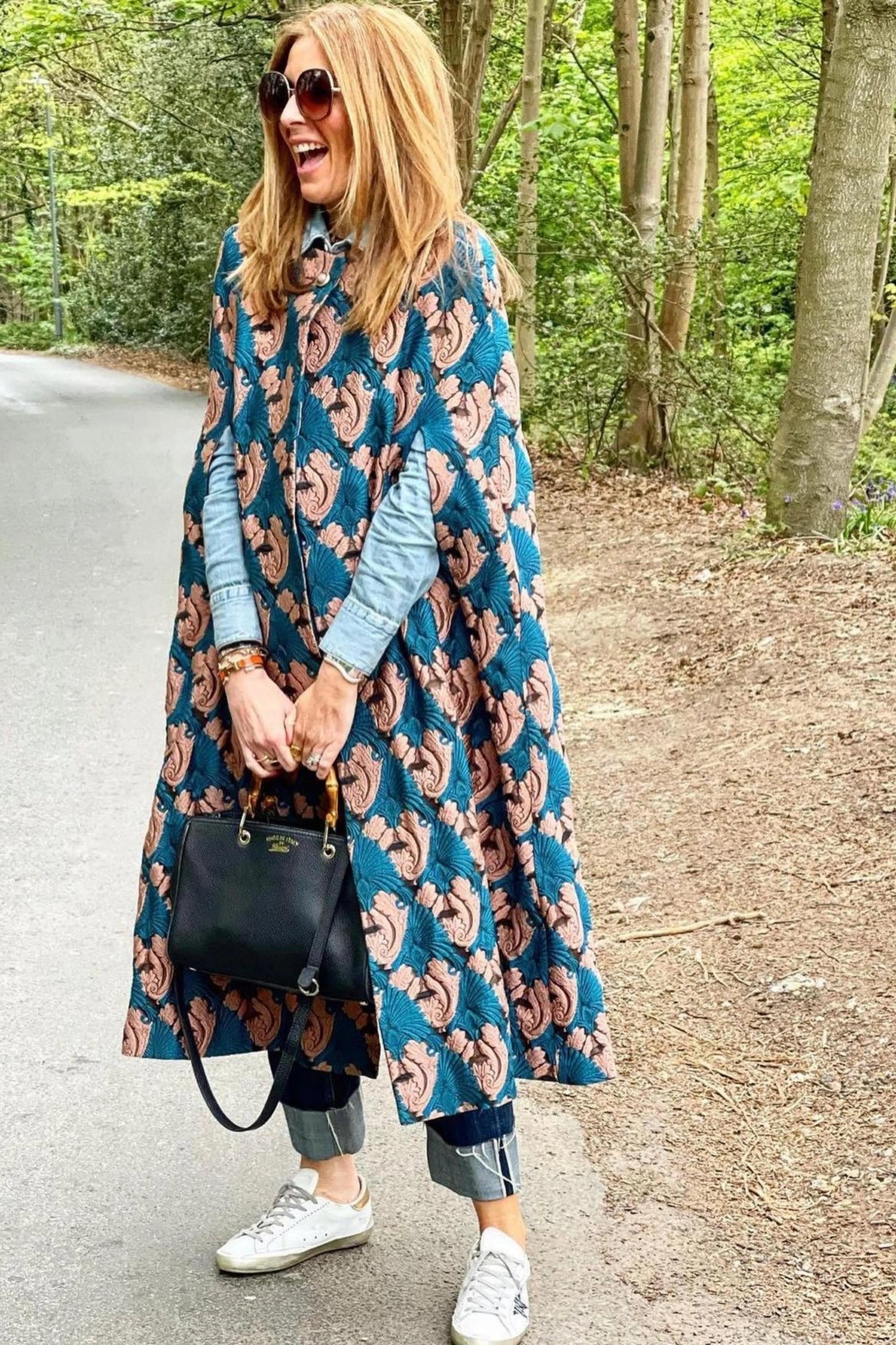 Ava Cape