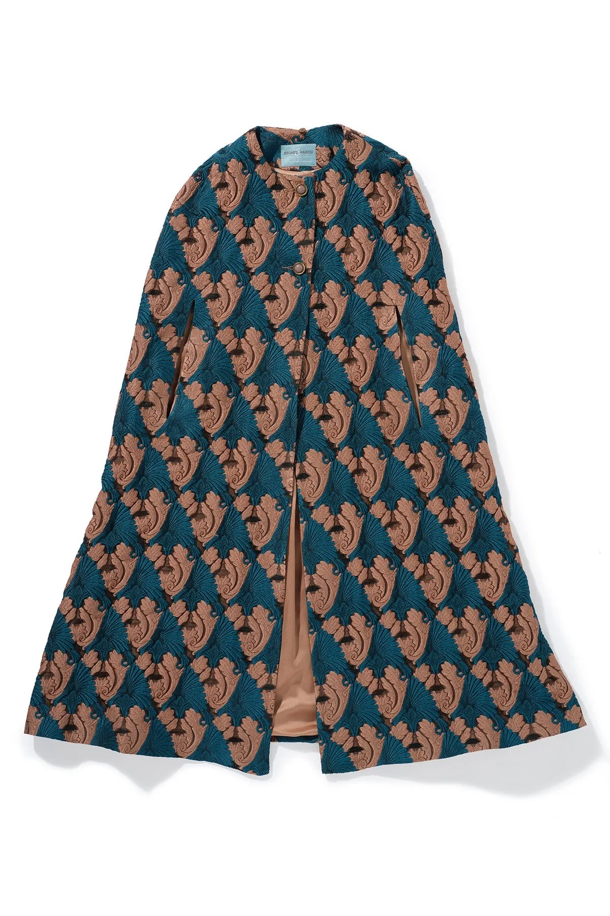 Ava Cape