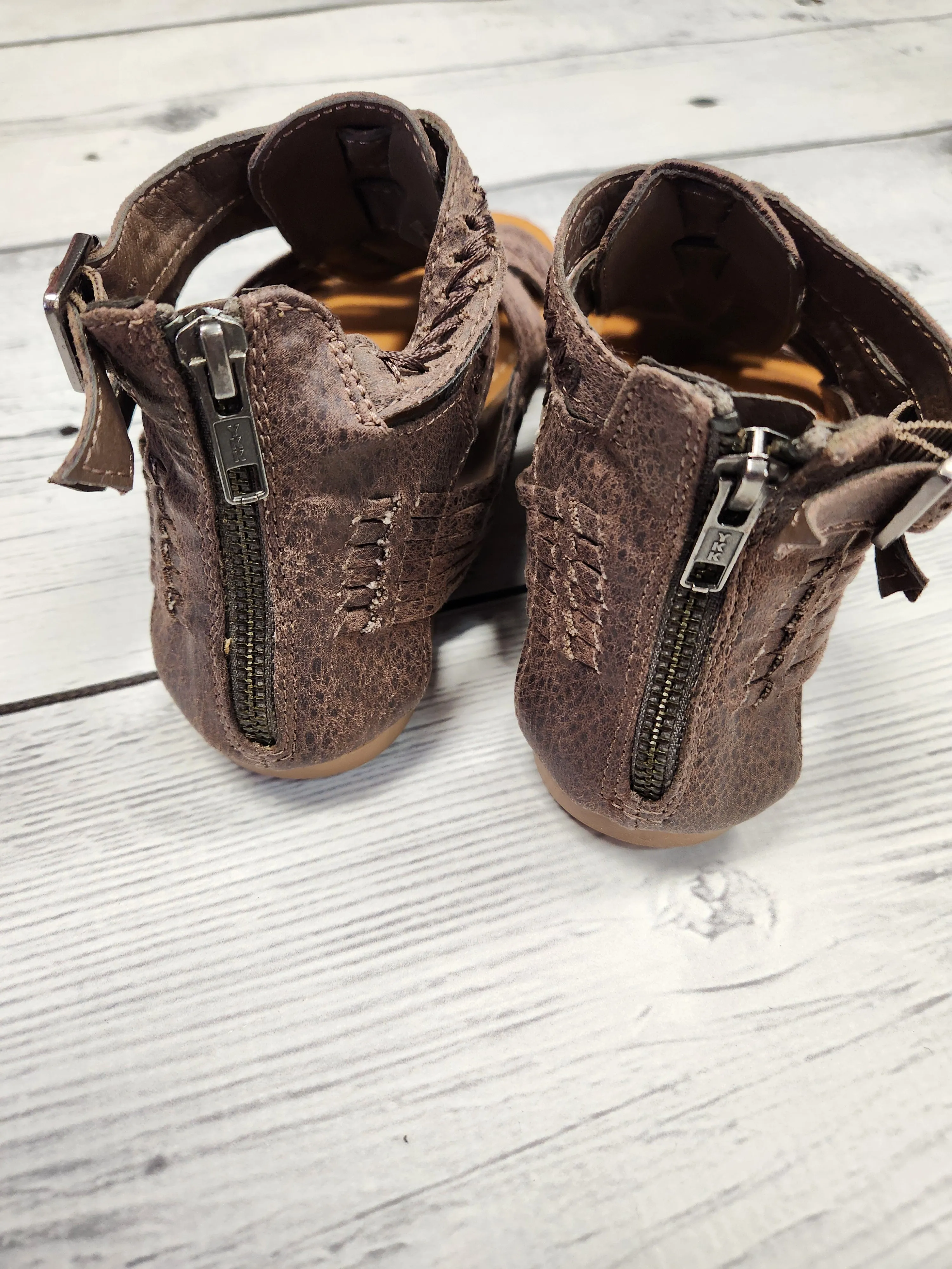 Bed & Breakfast Sandal in Taupe