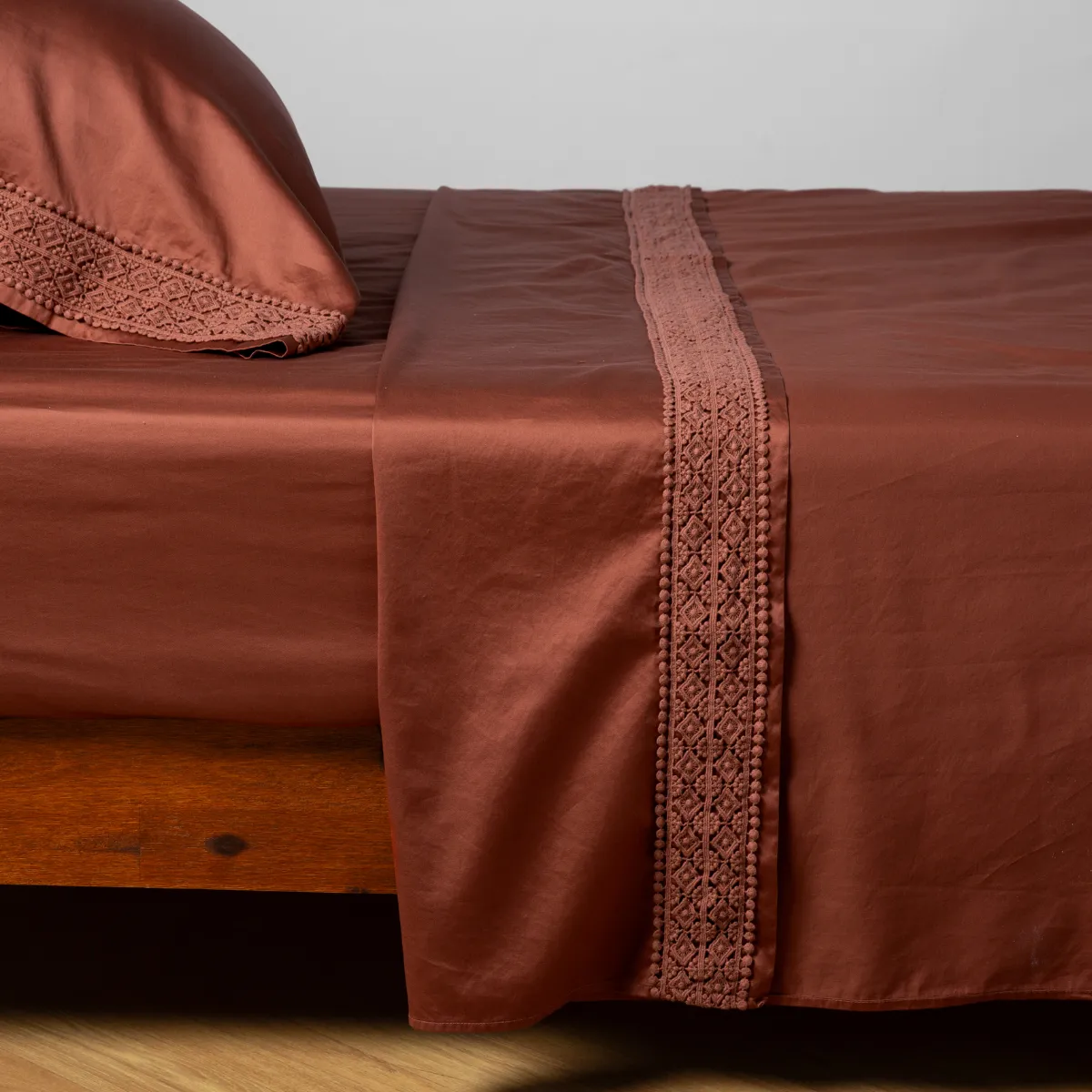 Bria Flat Sheet