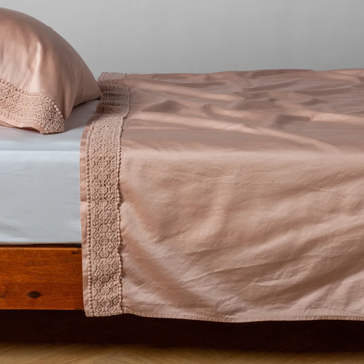 Bria Flat Sheet