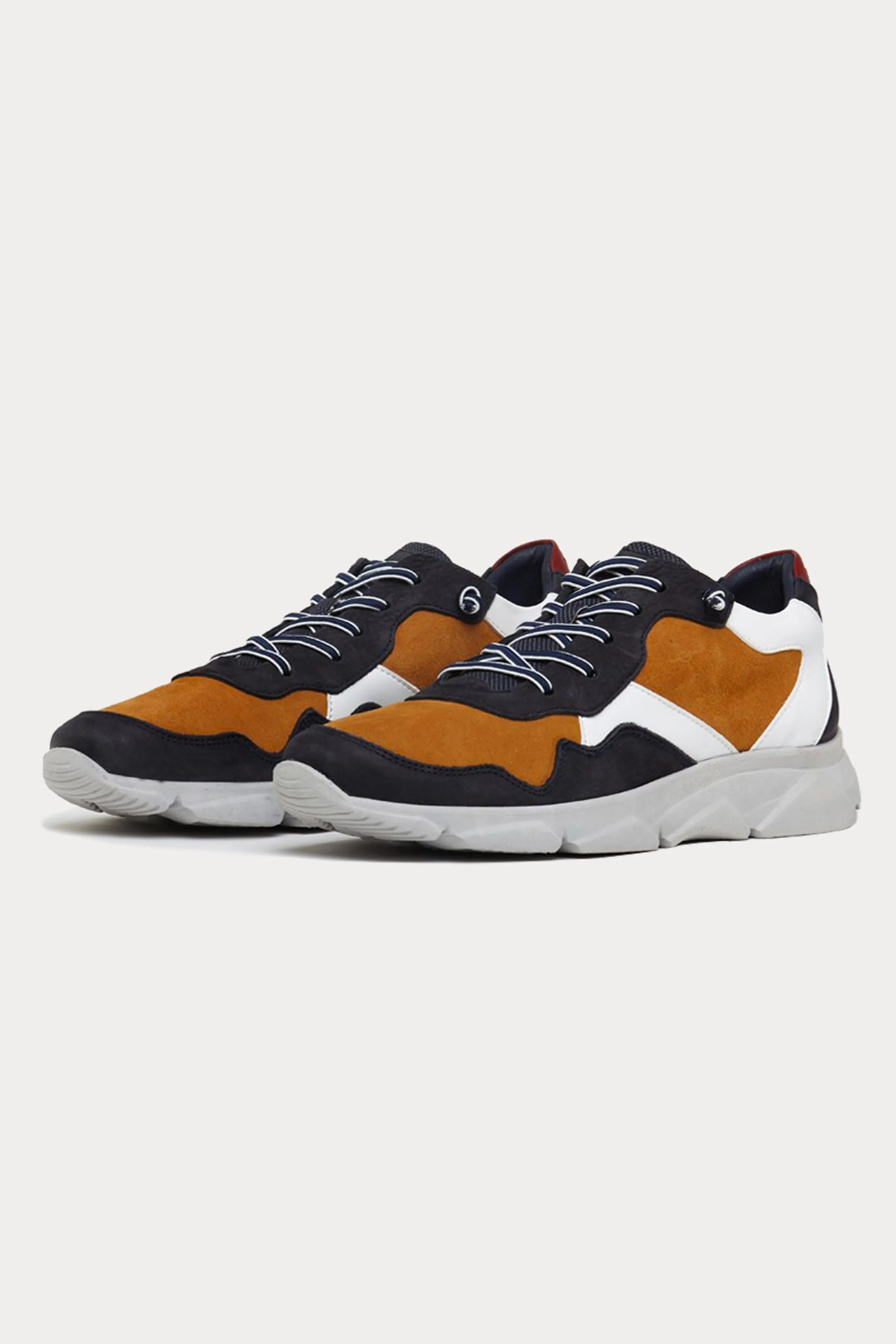Cambridge Leather Trainers in Navy/Tan