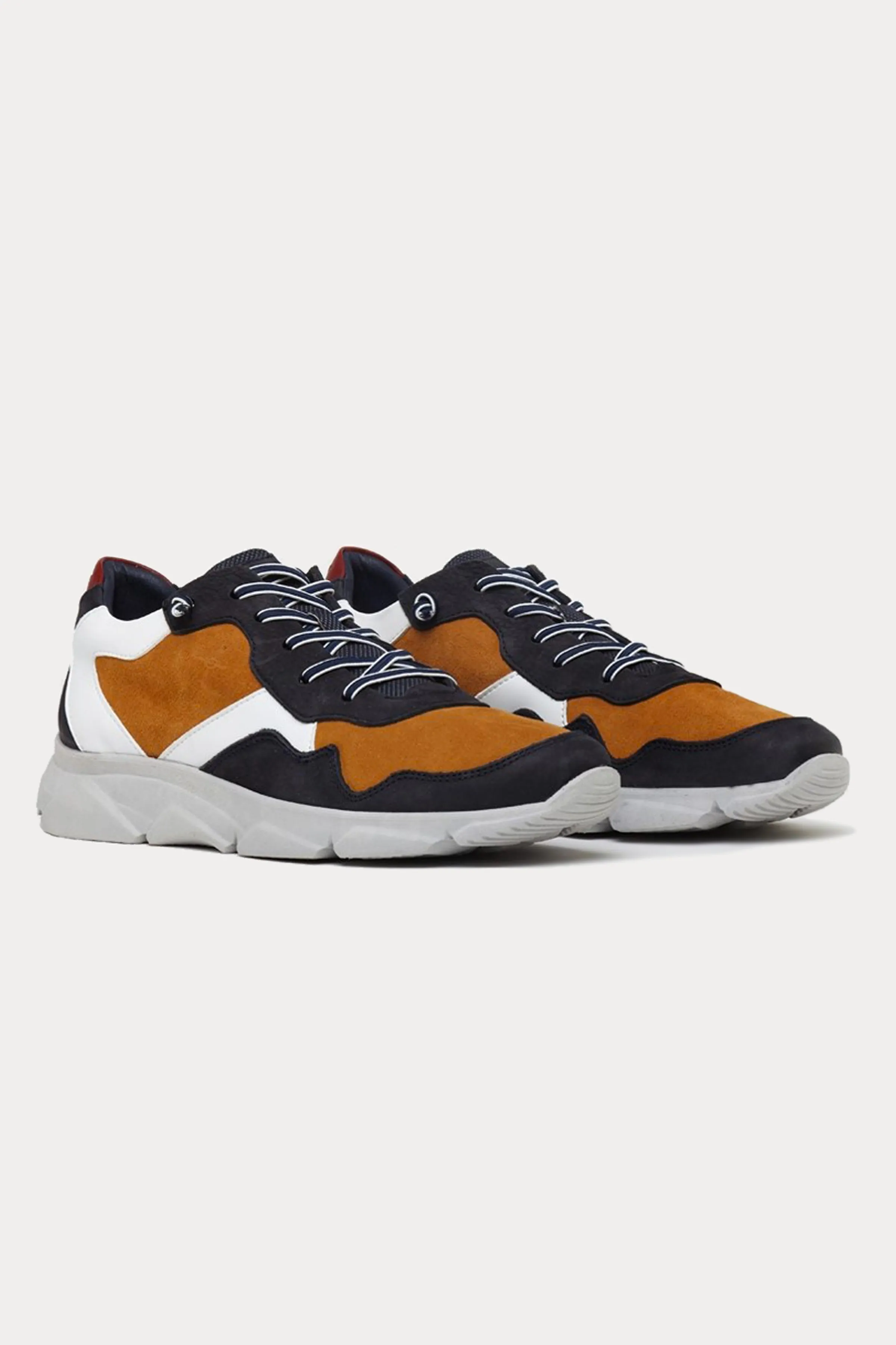 Cambridge Leather Trainers in Navy/Tan