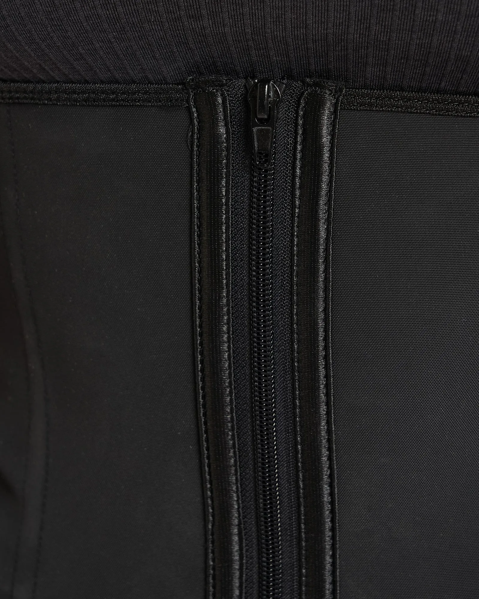 Core Trainer 9 Flexi Steel Boned Aggressive Zip Waist Trainer Black
