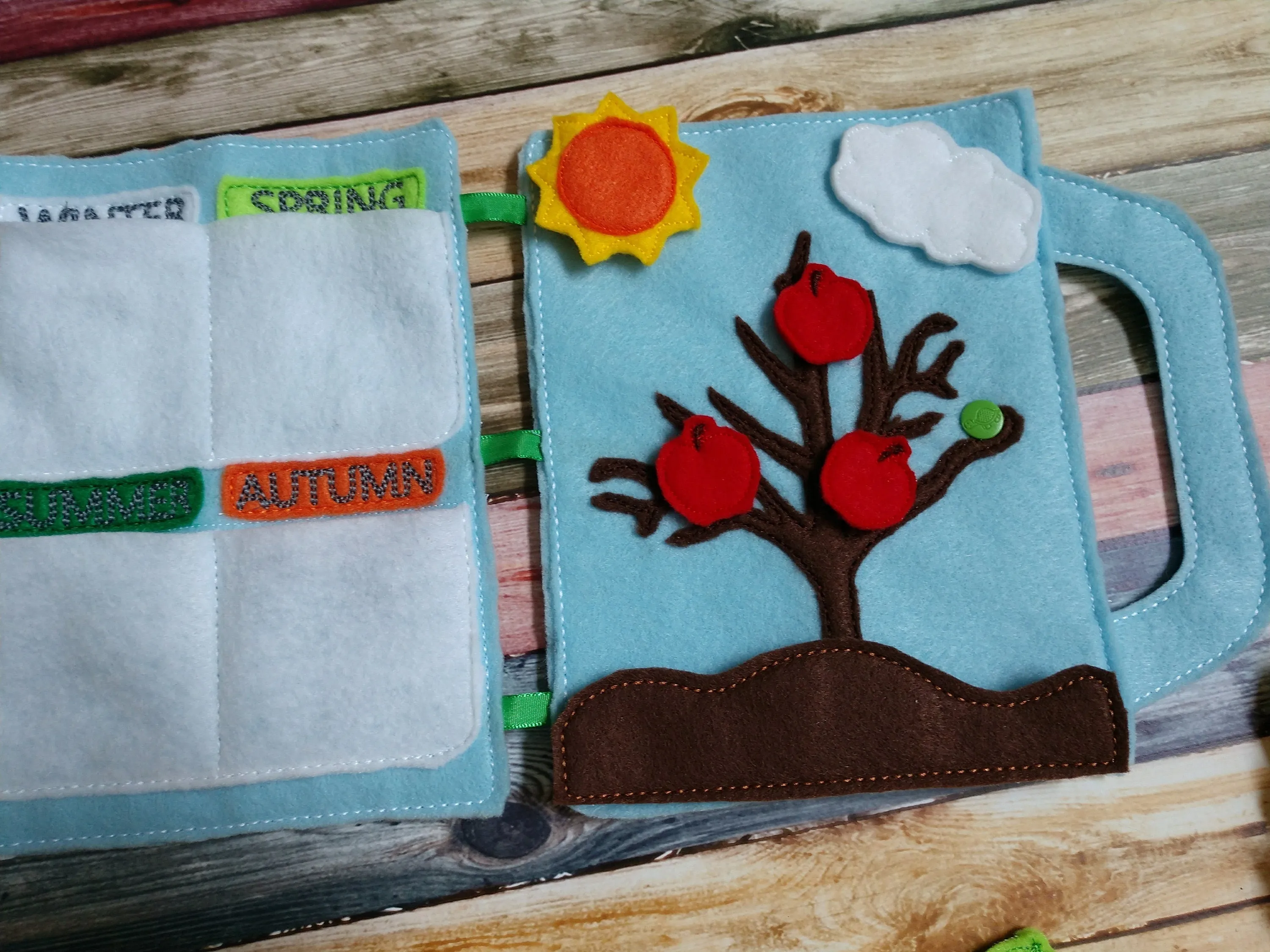 Four seasons quiet book - felt activity board - learning quiet board - felt board - Autumn - Winter - Spring - Summer