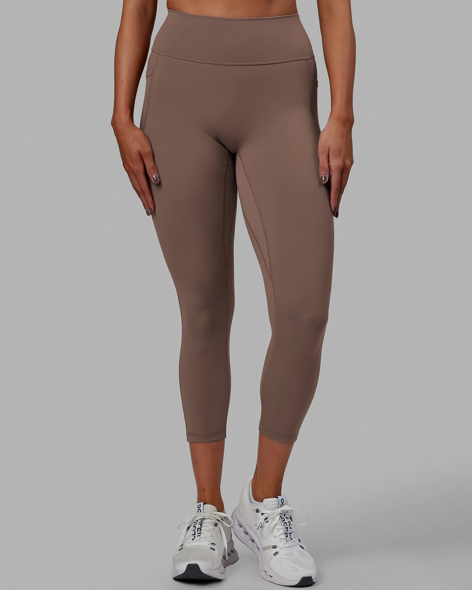 Fusion 7/8 Length Tights with Pockets - Deep Taupe