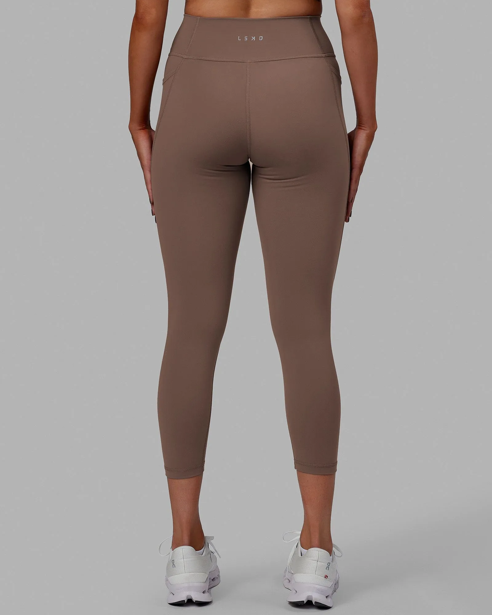 Fusion 7/8 Length Tights with Pockets - Deep Taupe