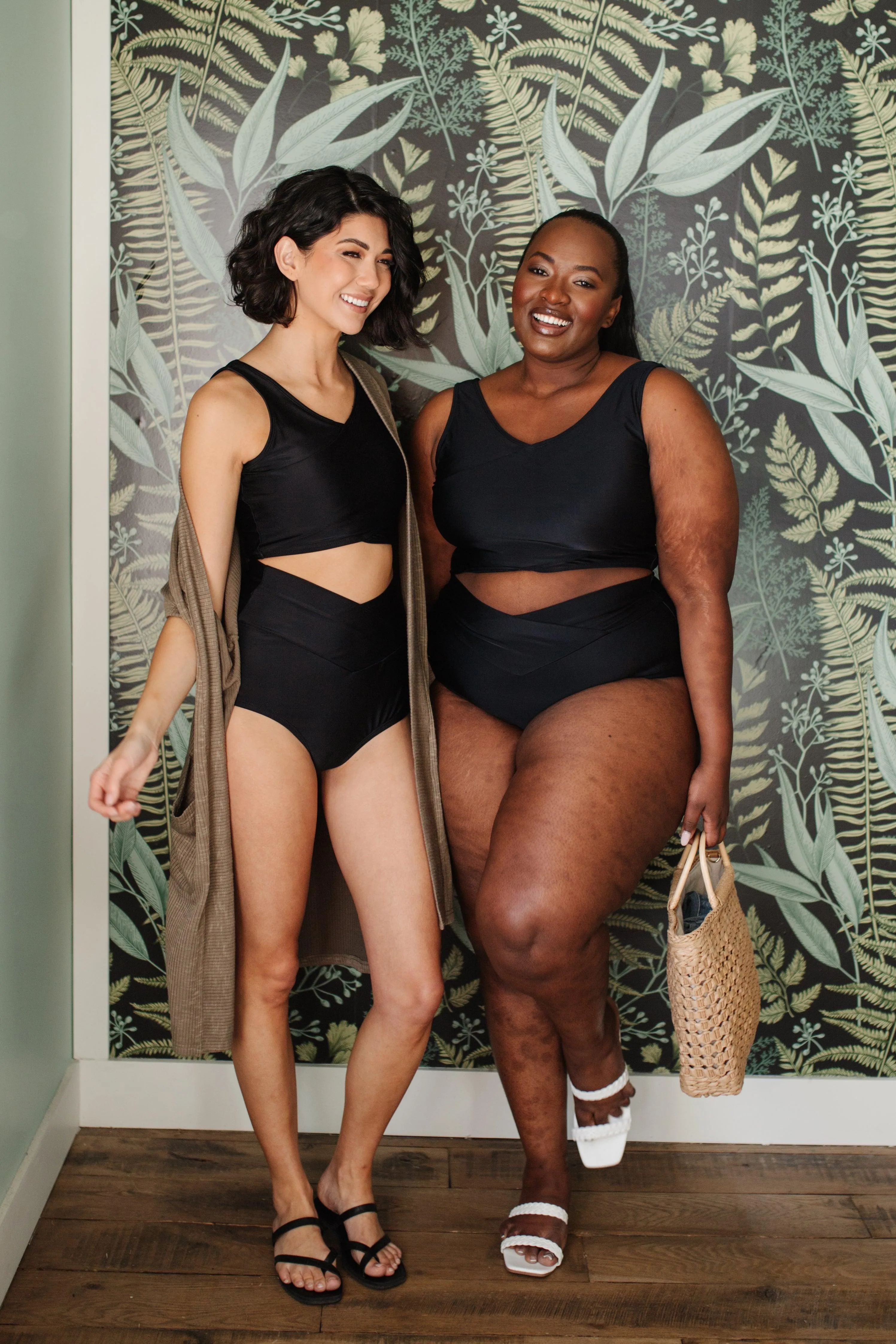 Hazel Blues® | Come Sail Away Swim Top In Black