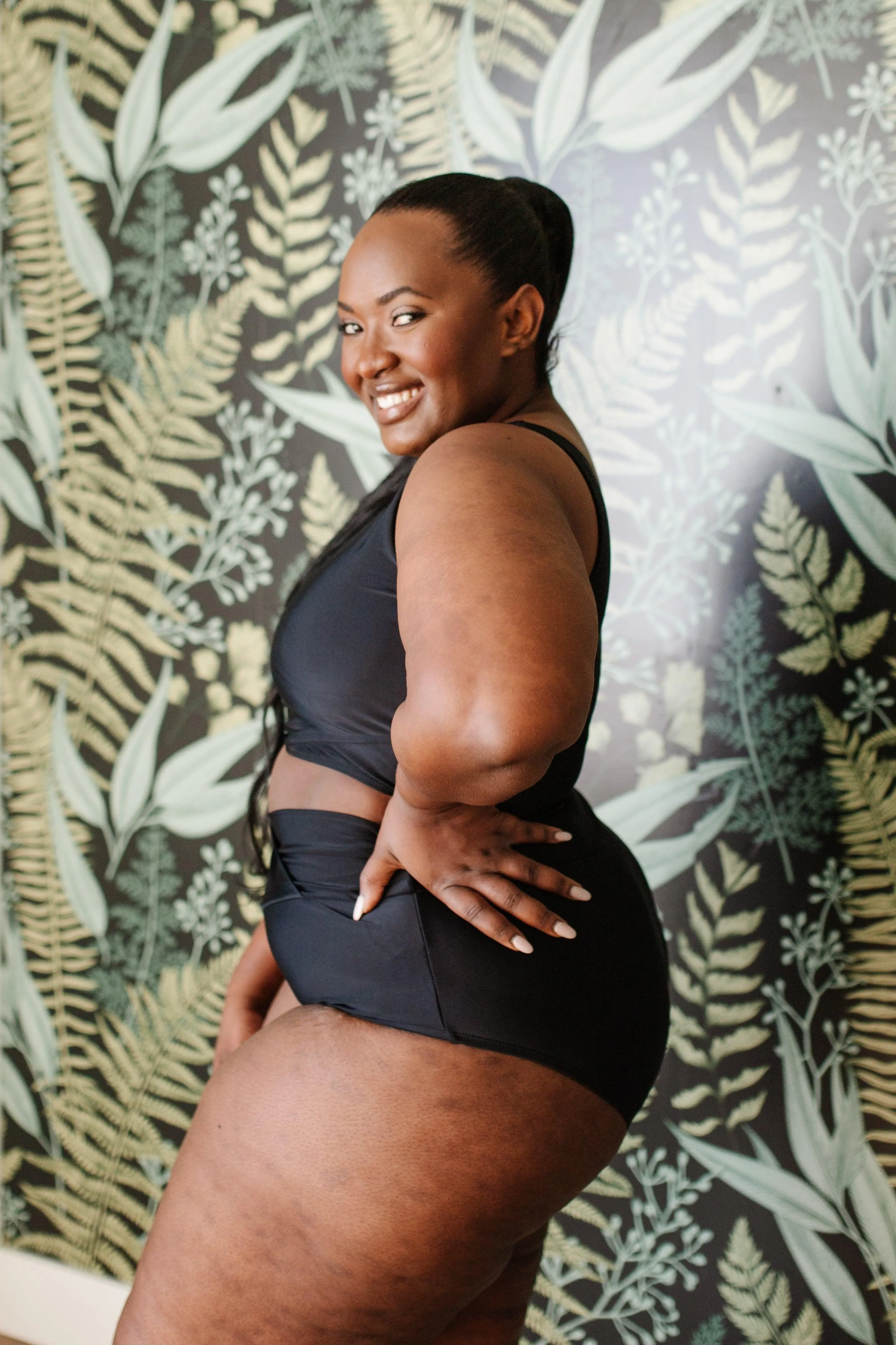 Hazel Blues® | Come Sail Away Swim Top In Black