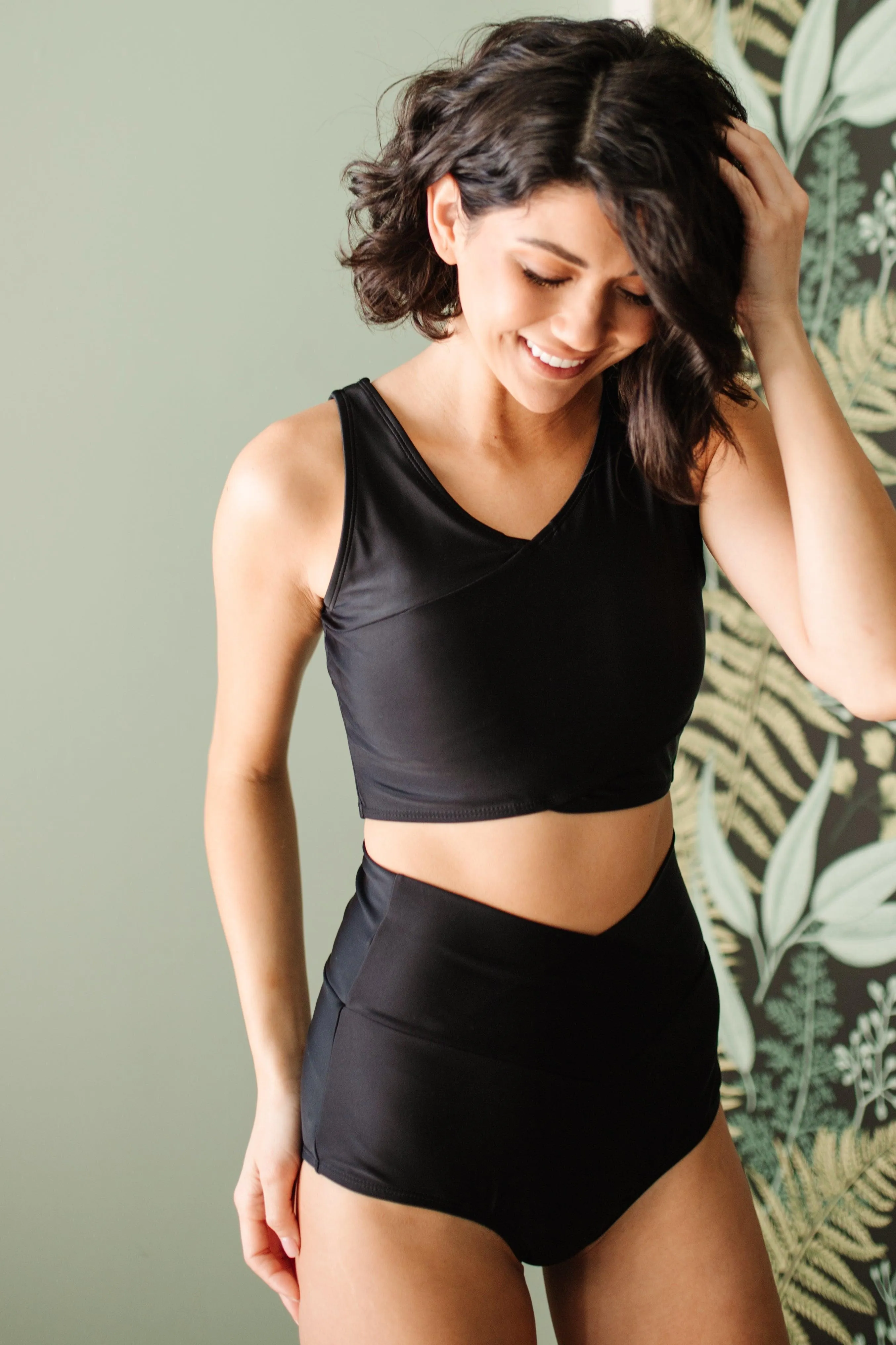 Hazel Blues® | Come Sail Away Swim Top In Black