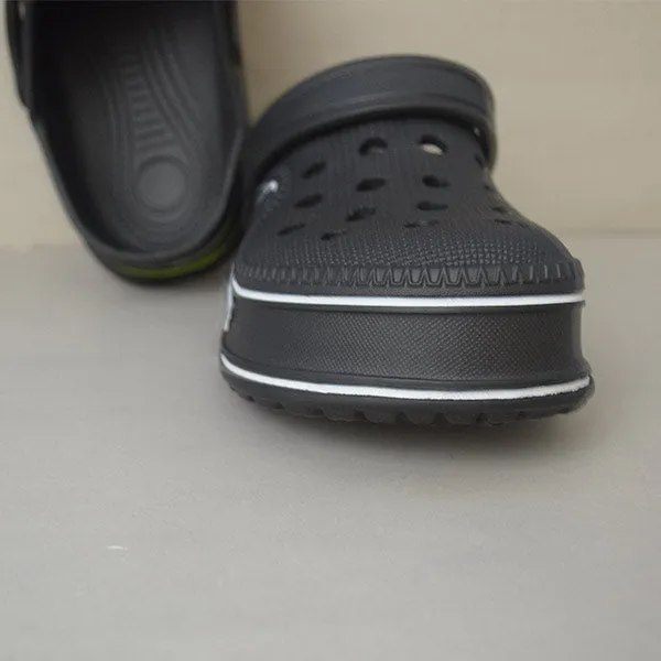 High Quality Summer Sandals Classic Outdoor Non-slip Slippers. Size (42/43)