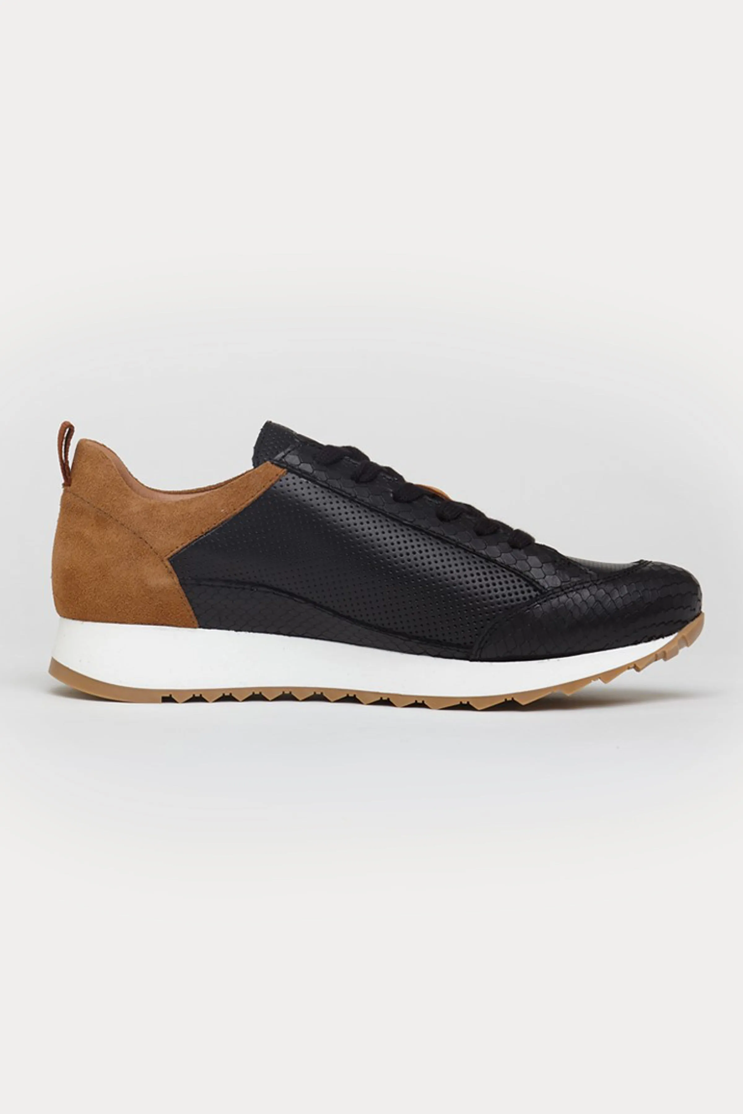 King’s Cross Leather Trainers in Black/Tan
