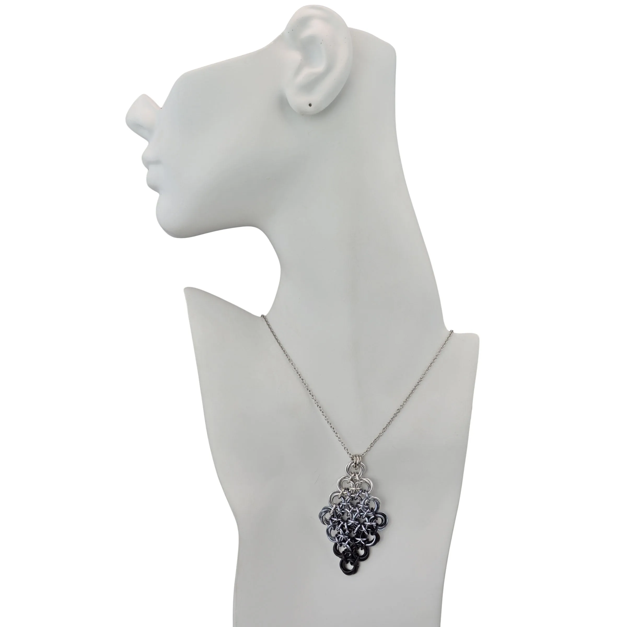 Knotted Diamond - Industrial