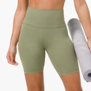 Lululemon Align HR Short 8&quot; Rosemary Green size 4