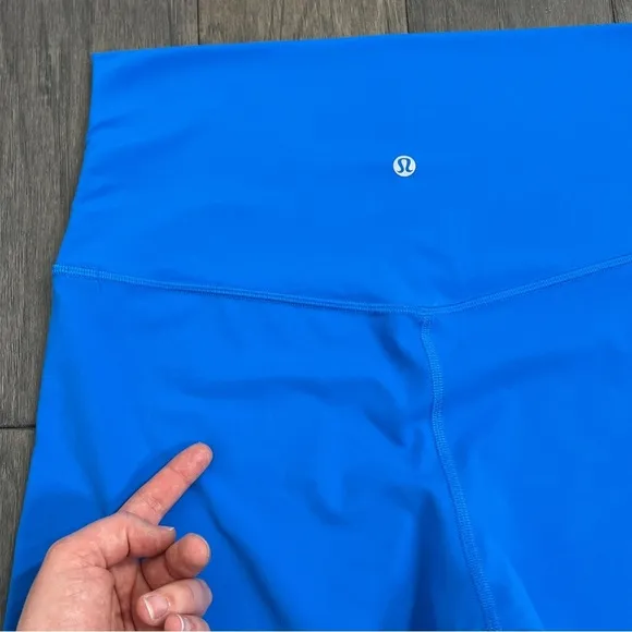 Lululemon Align Super-High-Rise Short 10&quot; Poolside