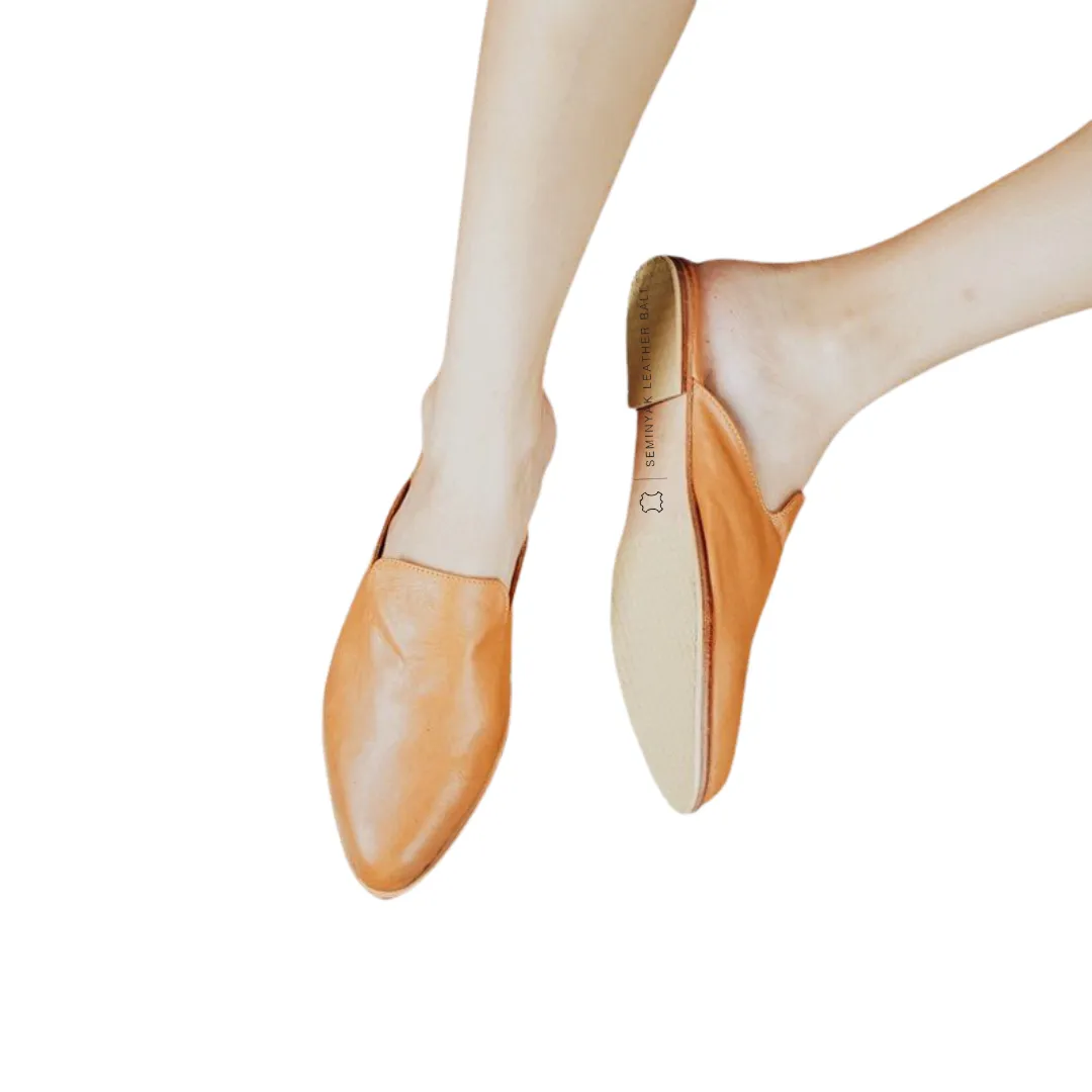 MIRA Pointy Mules