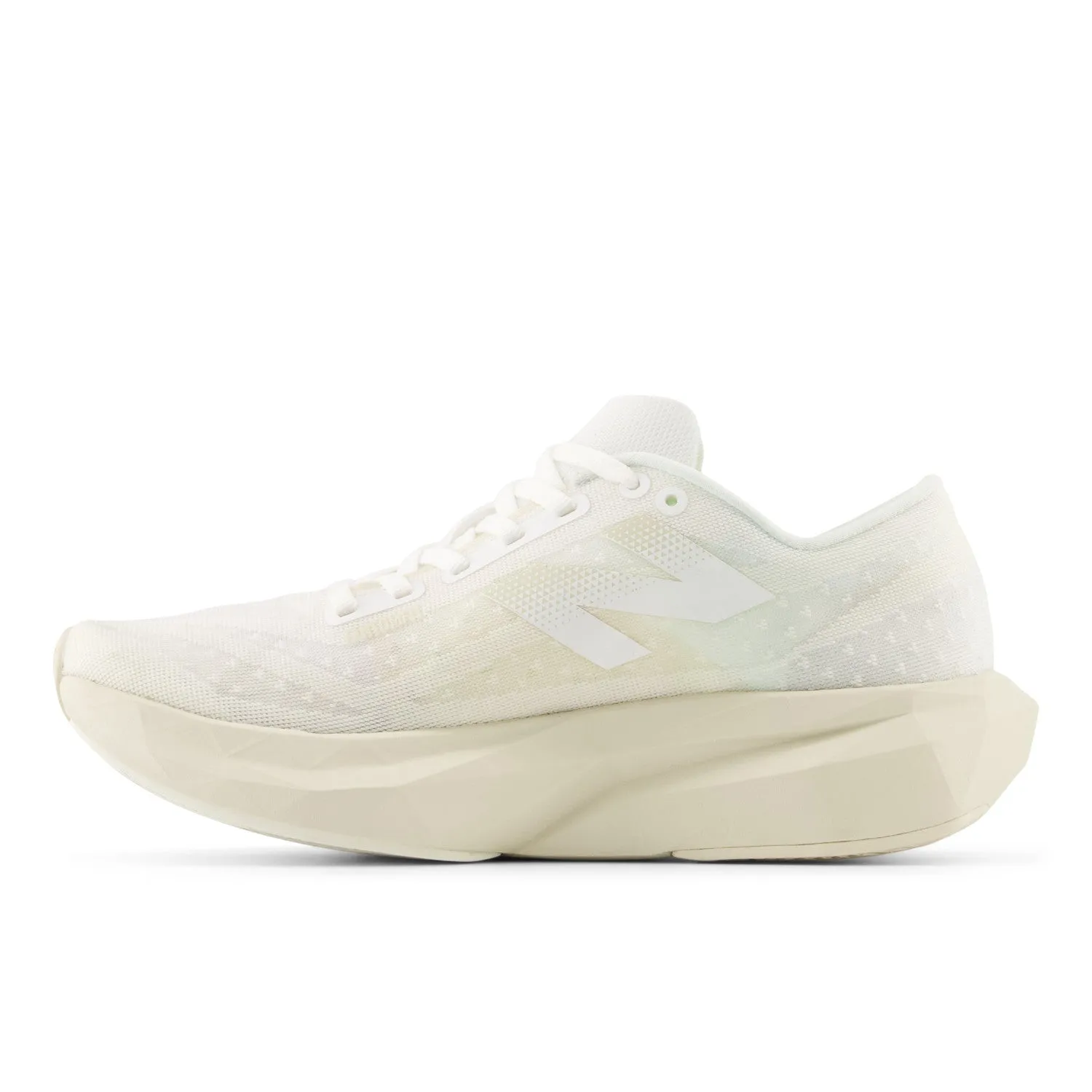 NEW BALANCE FUELCELL REBEL V4 - FEMME