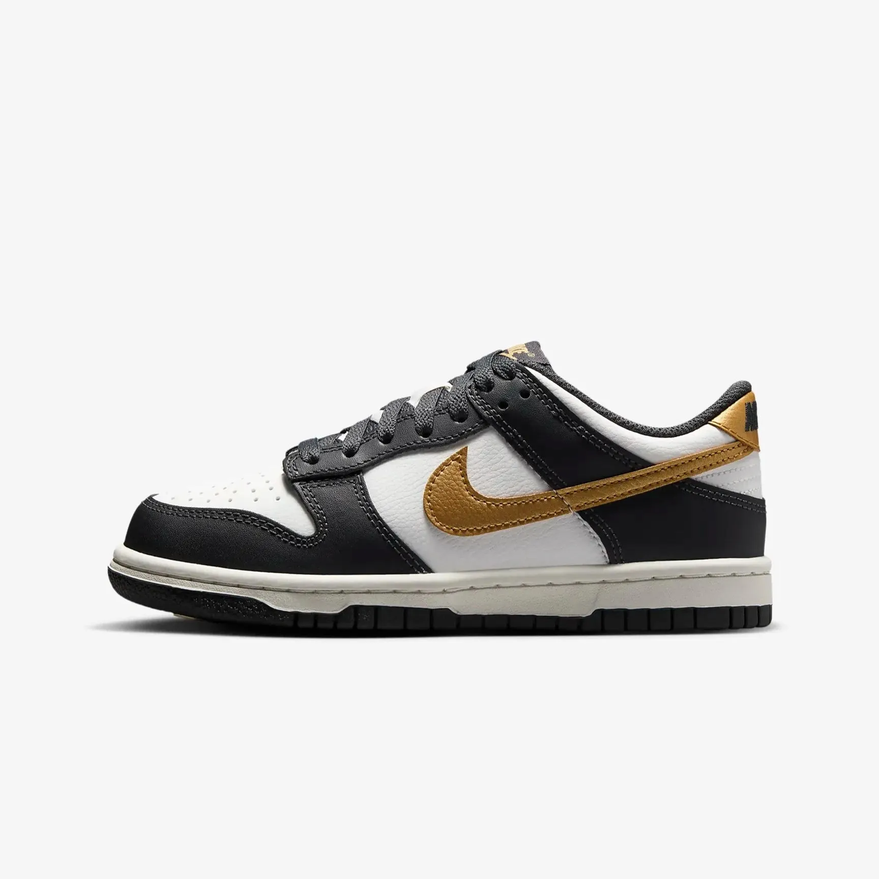 Nike Dunk Low Summit White Metallic Gold