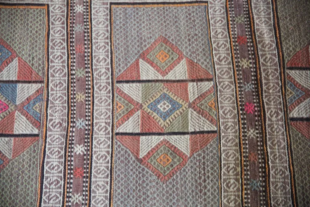 Old Bergama Kozak Cicim Kilim 5.4ftx7.7ft