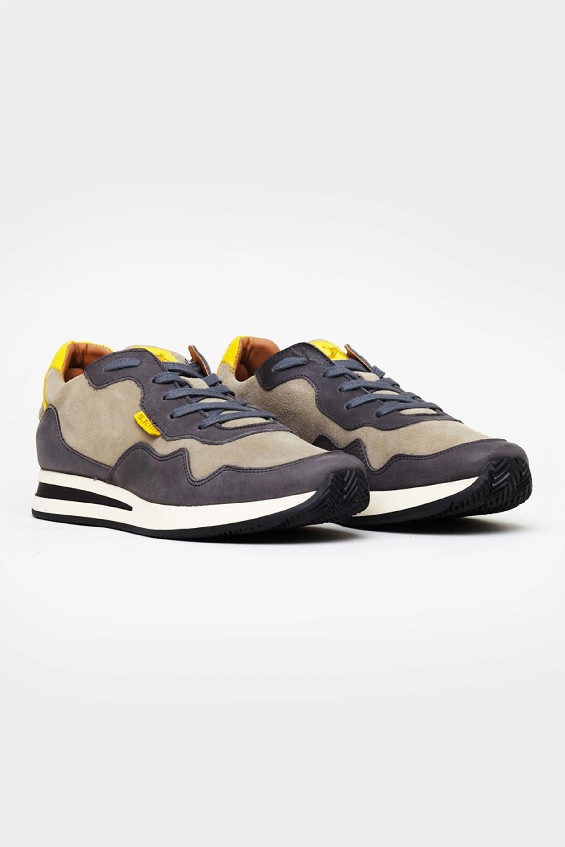 Oxford Leather Trainers in Beige/Grey