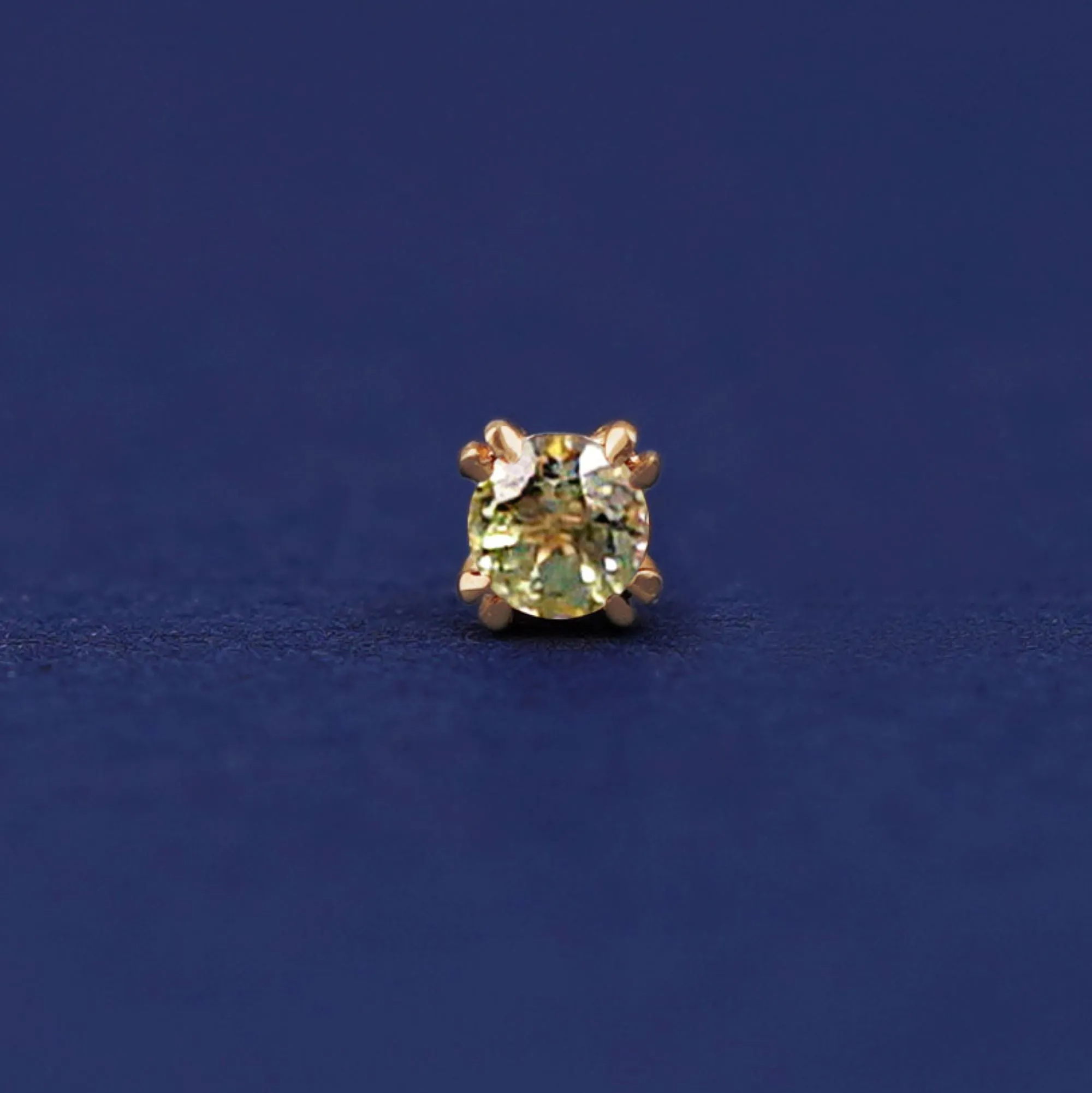 Peridot Flatback Piercing
