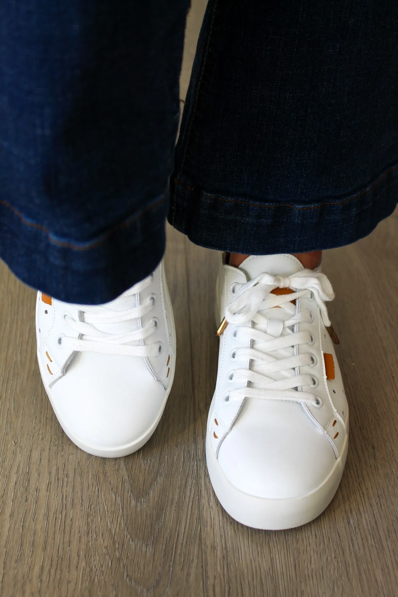 Shauna Leather Sneaker • White