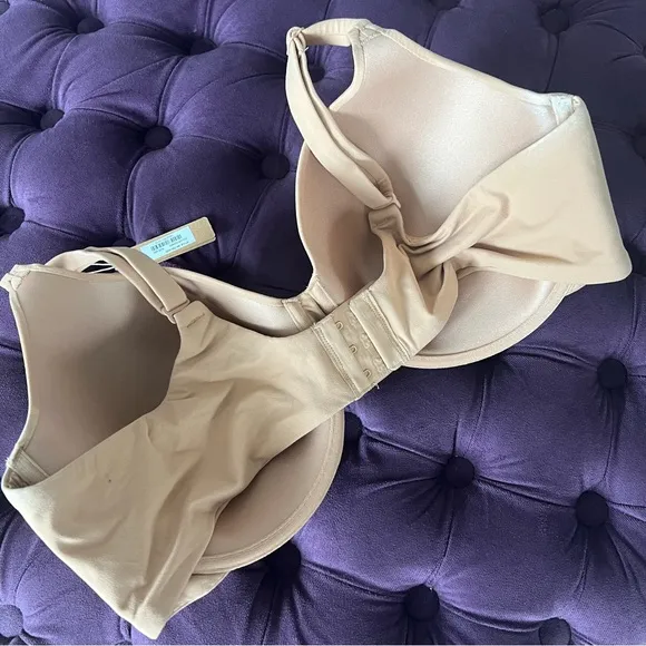 SKIMS Ochre Fits Everybody T-Shirt Bra, Nude Size 42D, New w/Tag