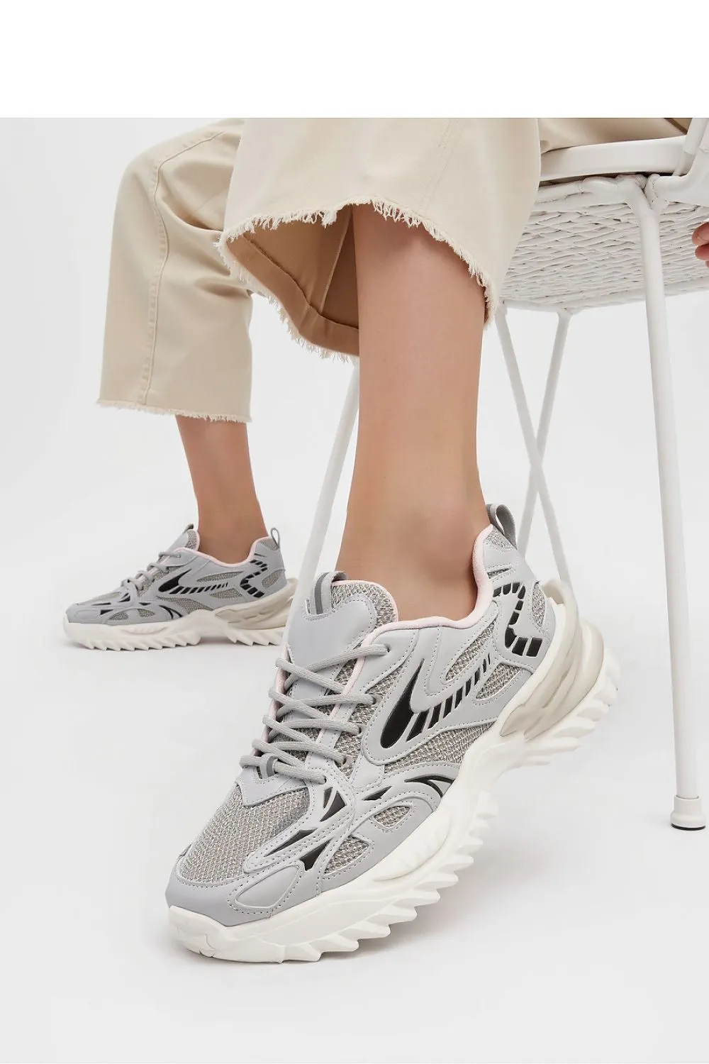 Sport Shoes Inello