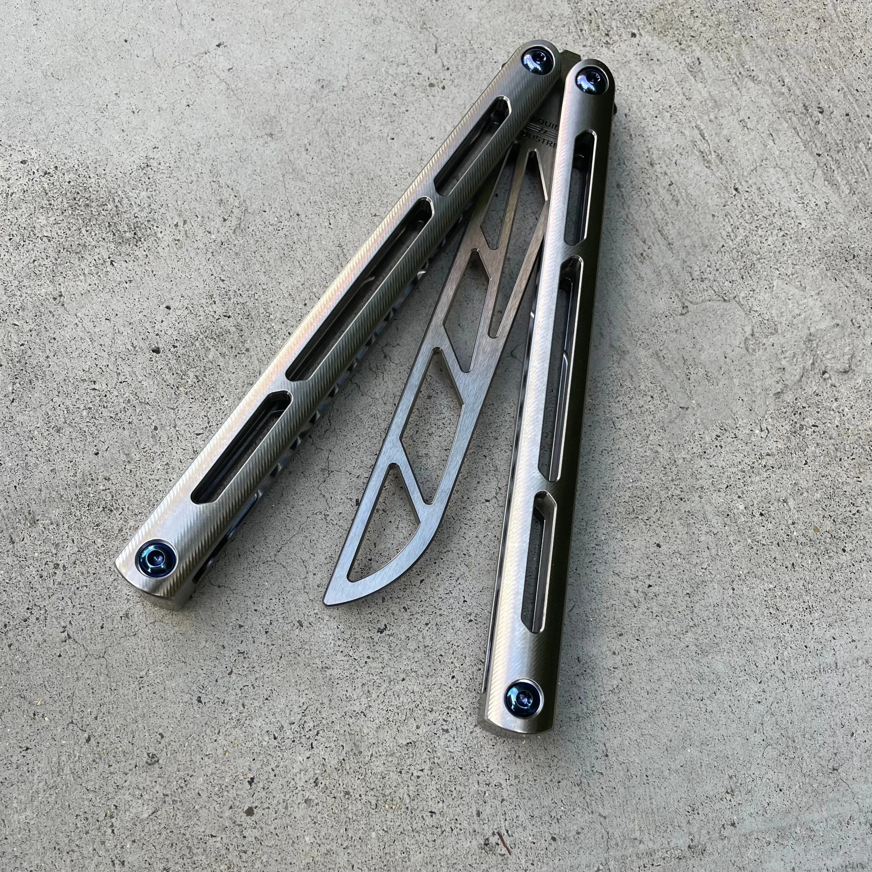 Squid Industries Tsunami Trainer