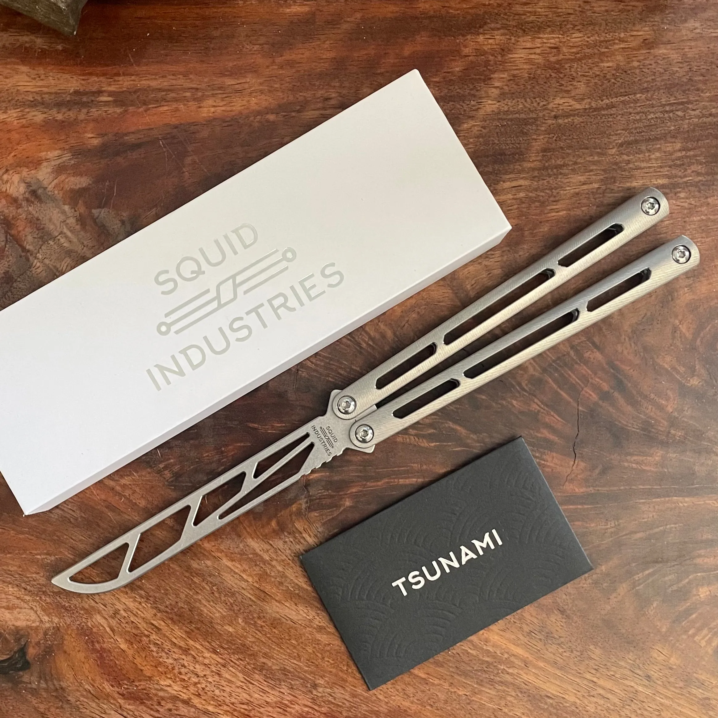 Squid Industries Tsunami Trainer