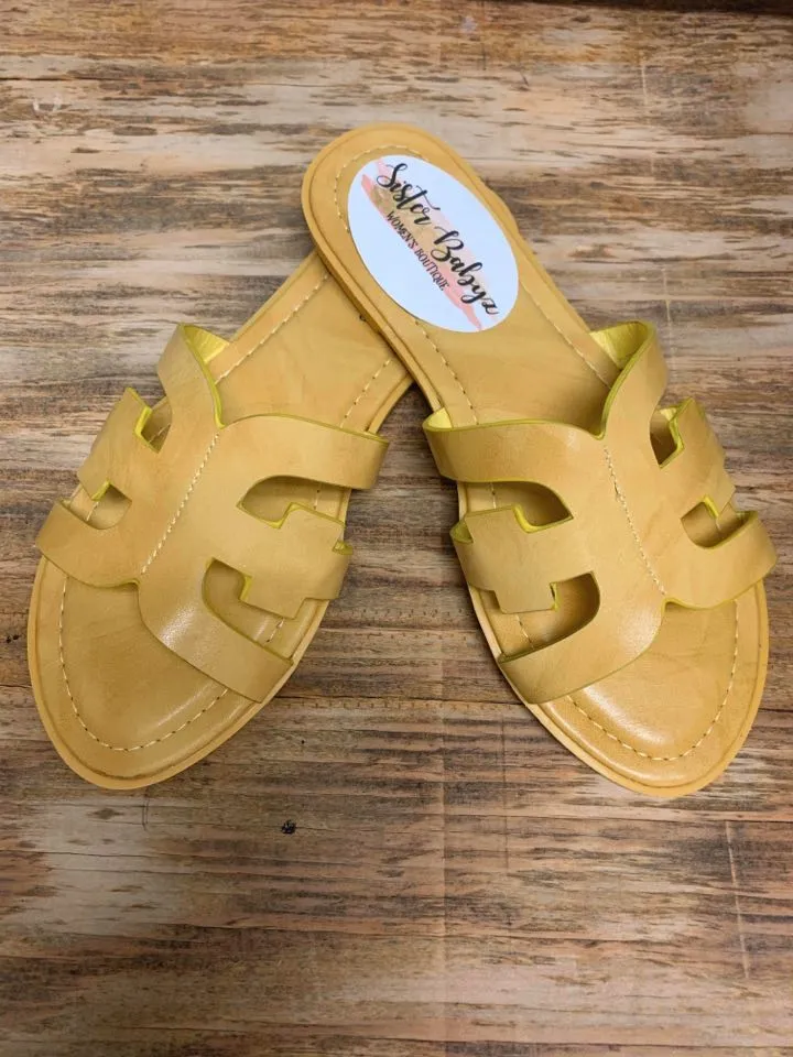 The Lyssa Sandal