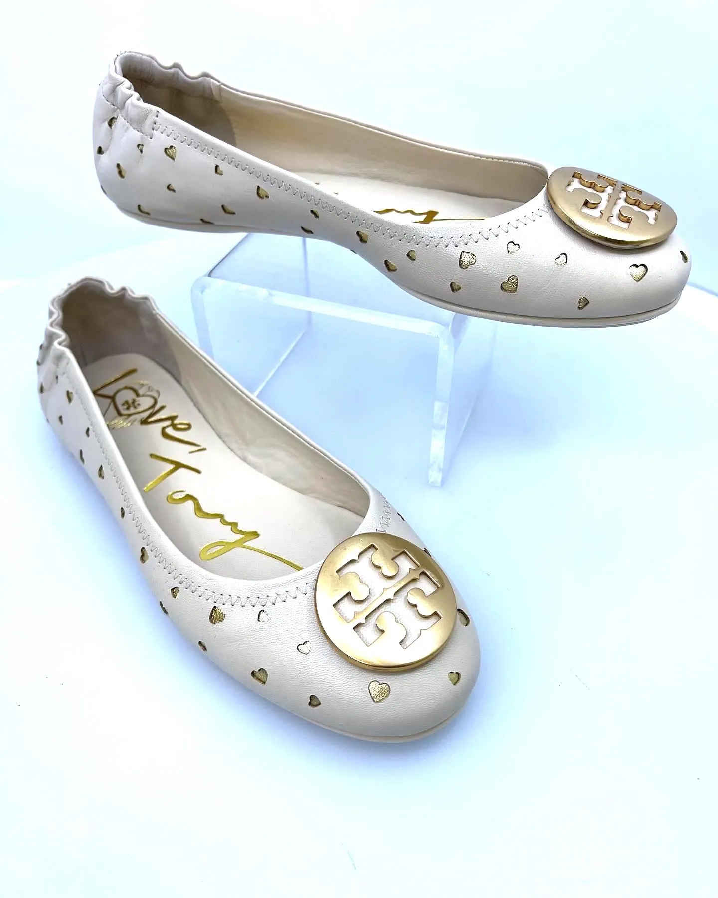 TORY BURCH MINNIE HEART CUTOUT TRAVEL LEATHER BALLET SHOES