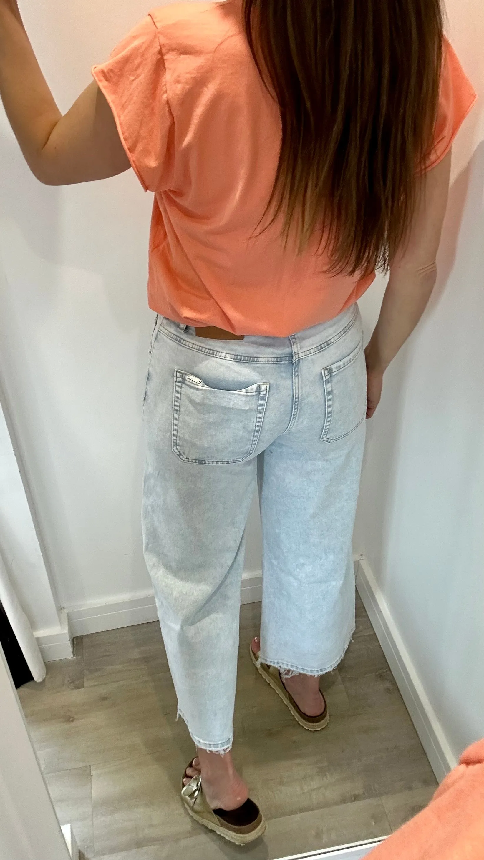 TOXIK LIGHT WASH CROPPED WIDE LEG JEANS