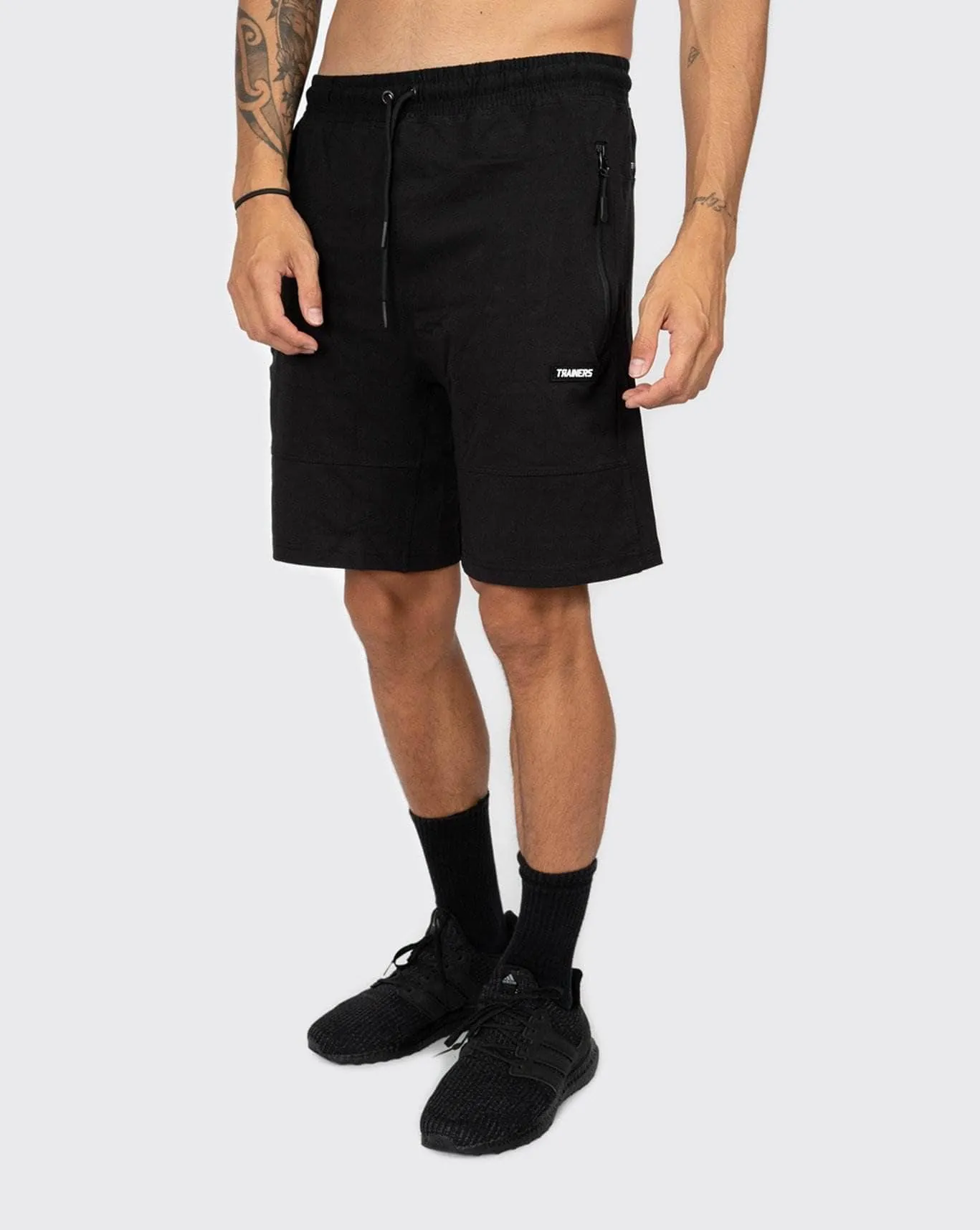 trainers v2 reigning tech stretch short